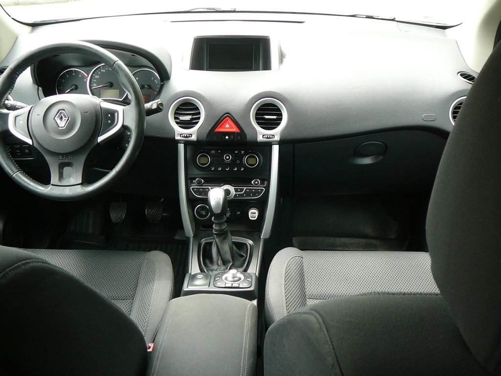 Renault Koleos 2.0DCi 110kW 4X4 - 11