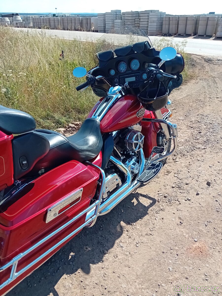 Harley davidson elektra glide Classic - 11