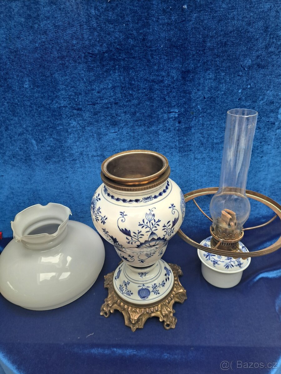 Porcelánová, petrolejová lampa Míšen - 11