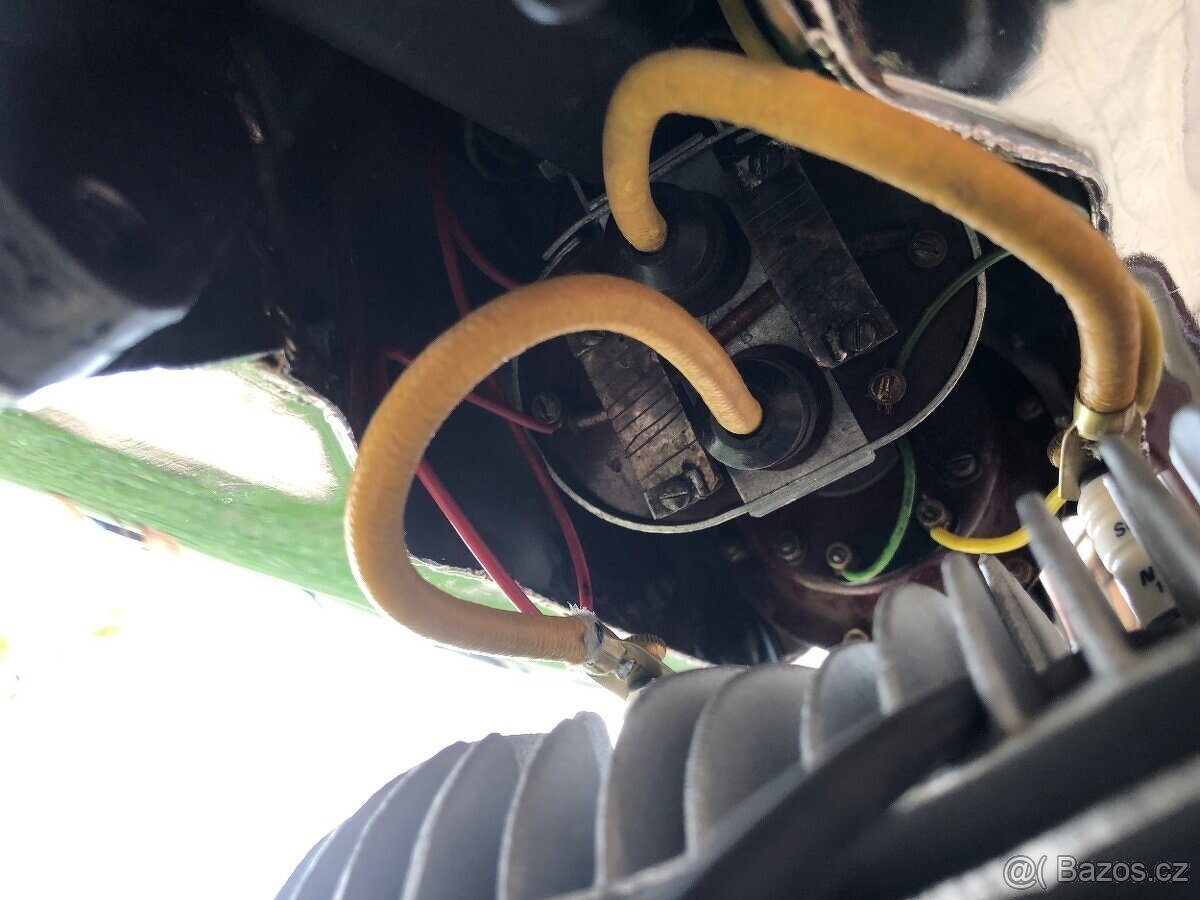 Ogar 350 typ 12, pérák 350 r.v. 1948 - výrobní číslo 132 - 11