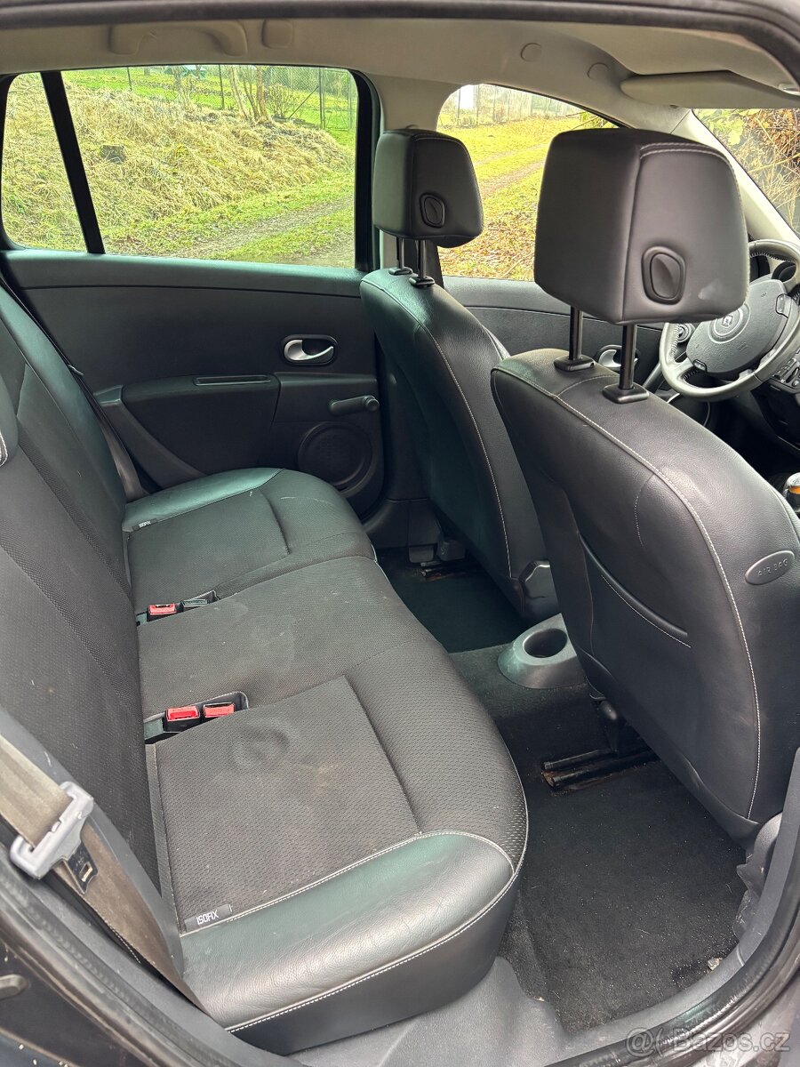 Renault clio 3 combi - 11