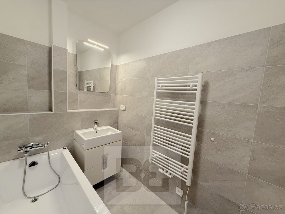 Pronájem bytu 2+kk s balkónem, ev.č. N09046 - 11