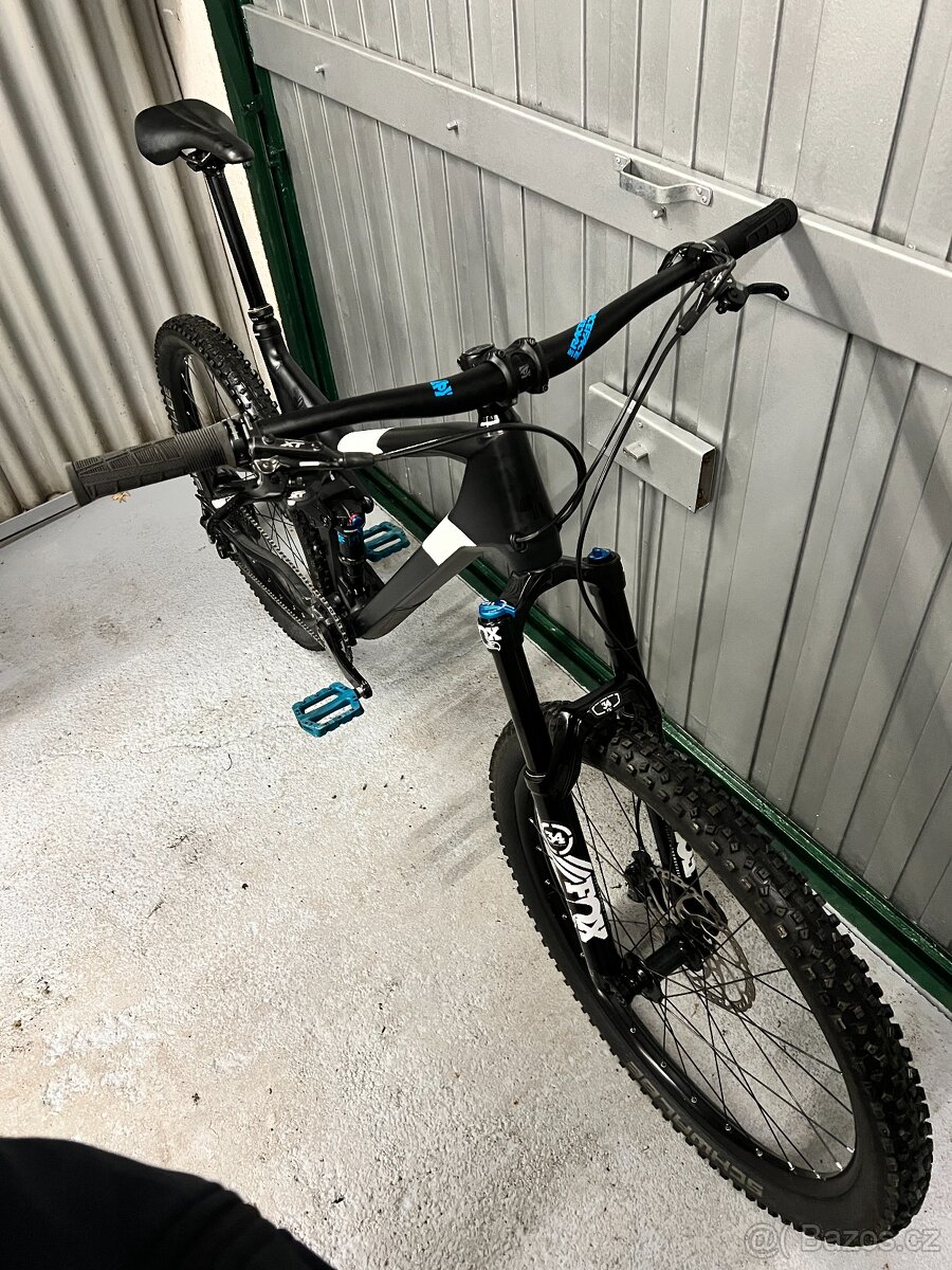 Trailové karbonové kolo Cube Stereo 140 HPC SL 27.5 - 11