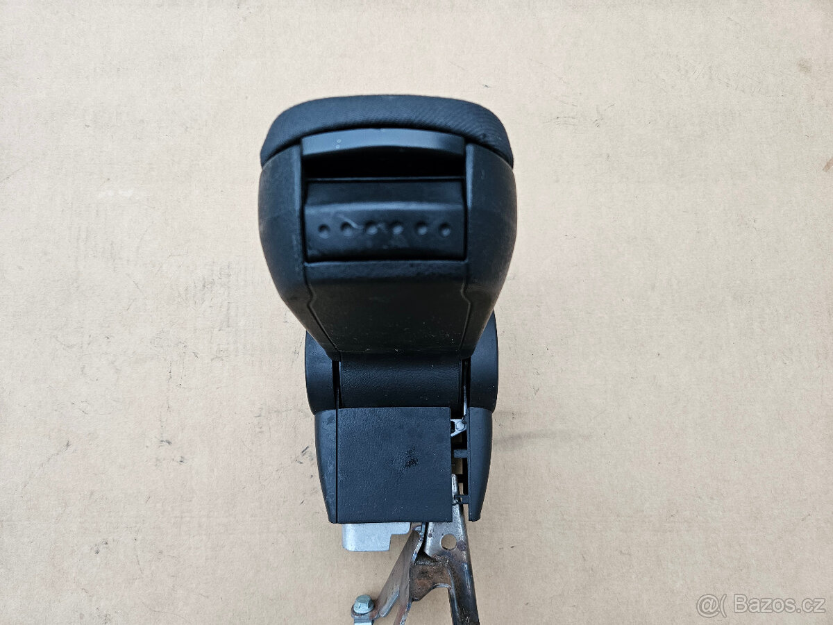 VW Golf IV. loketní opěrka originál Octavia 1 - 11