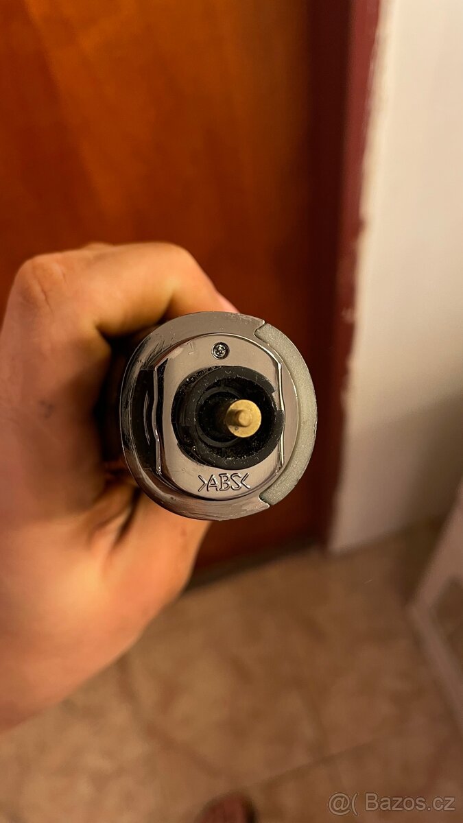 Holicí strojek Remington - 11