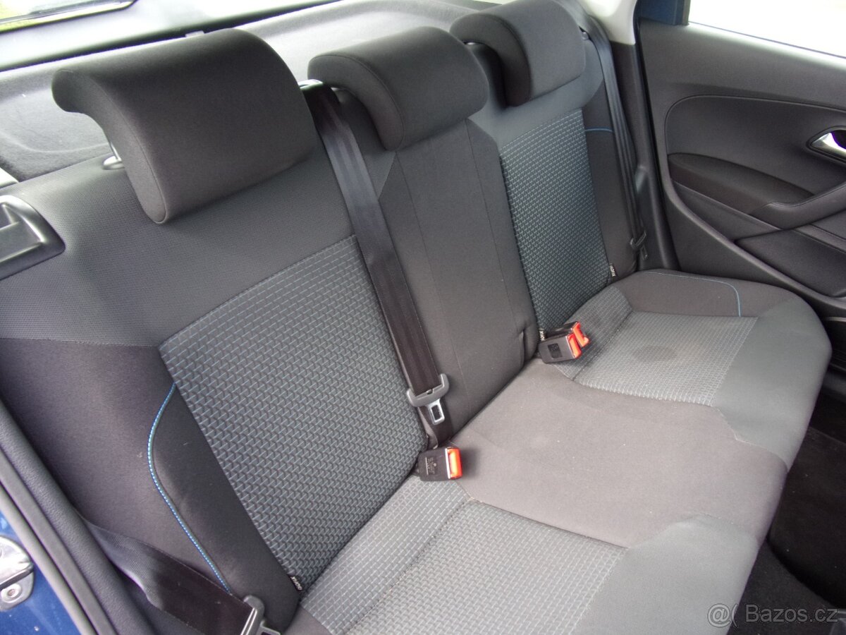 PRODÁM Volkswagen Polo 1.0TSI KLIMA TEMP VÝHŘEV - 11