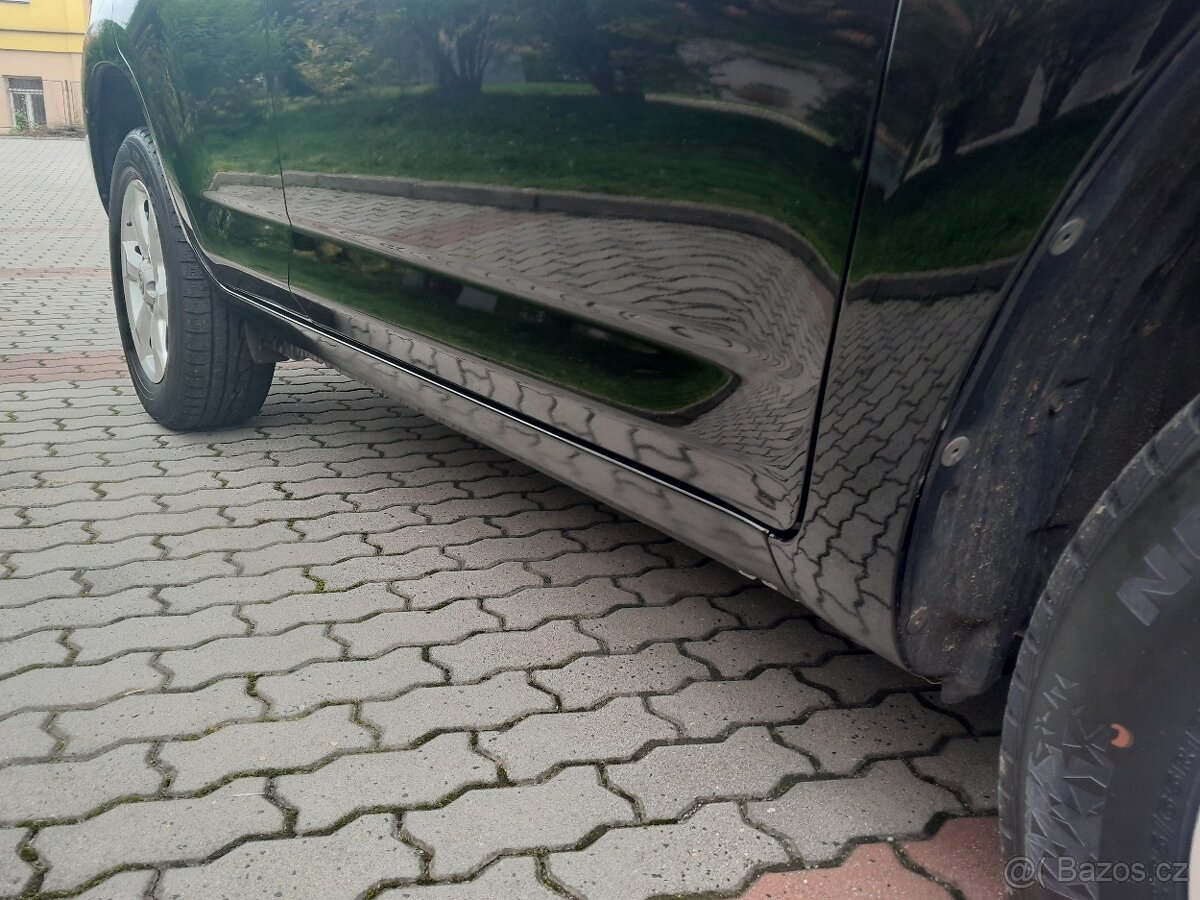 Toyota RAV4 2,2D-4D 110KW 4x2 - 11