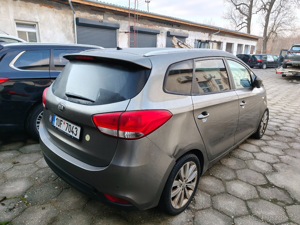 Kia carens CR doklady automat - 11