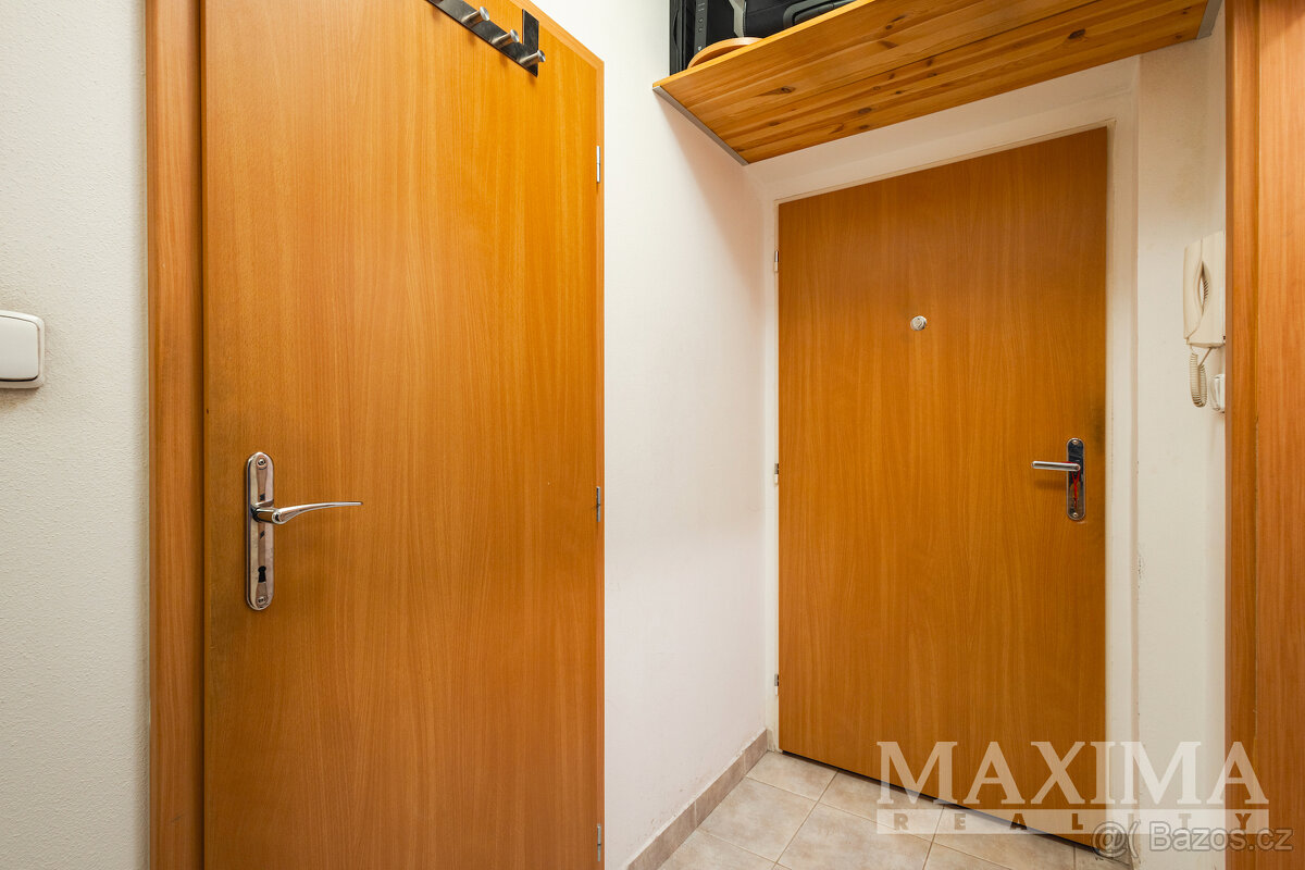 Byt 1+kk o ploše 36.7 m2 - Praha, Libeň - 11