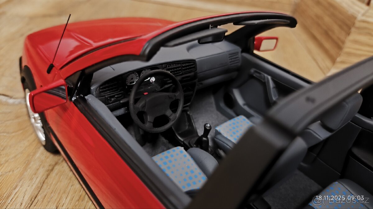 Model Volkswagen Golf 3 Cabriolet 1:18 Otto Mobile - 11