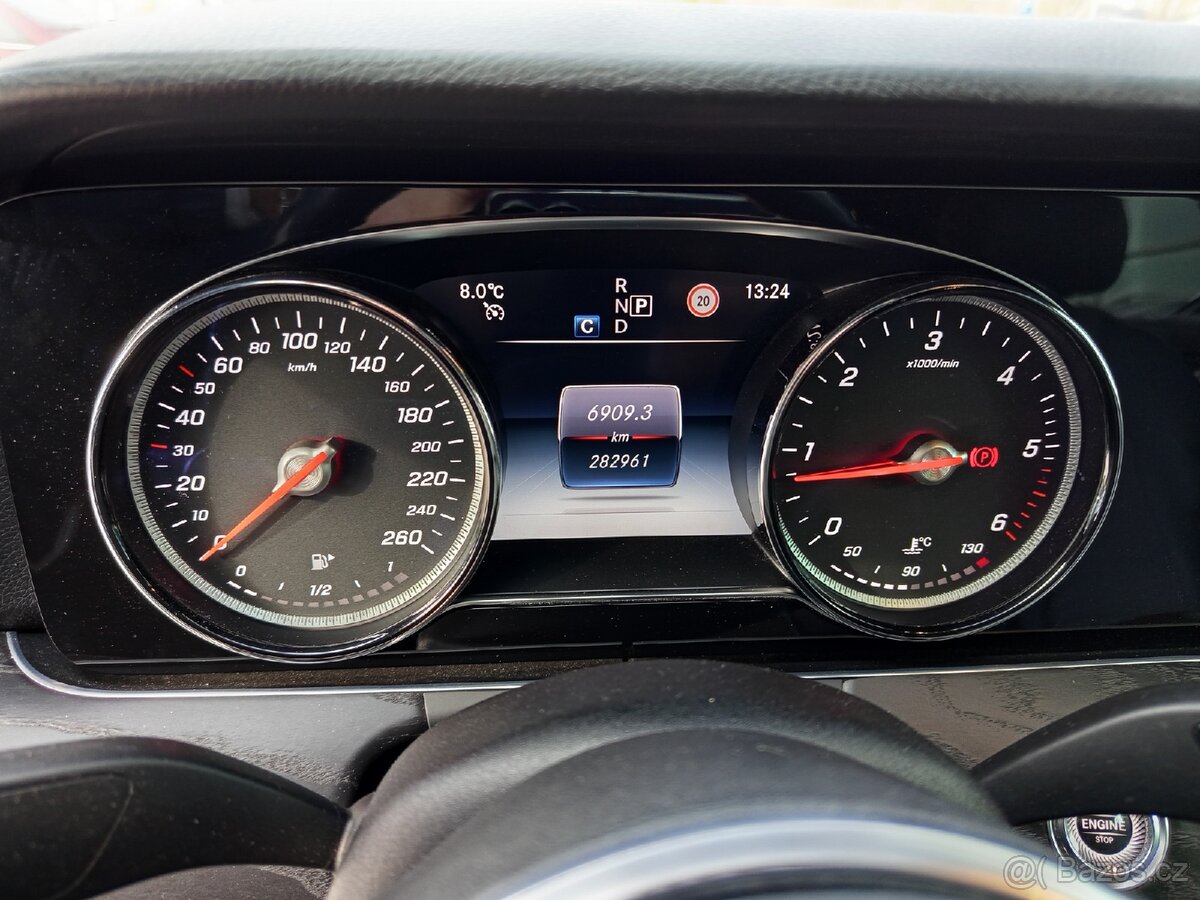 Mercedes Benz E220d, provoz od 2021 - 11