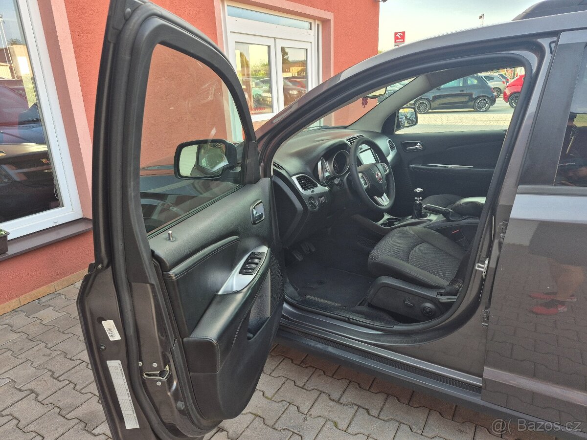 Fiat Freemont 2.0 Multijet Urban 103 kW - 11