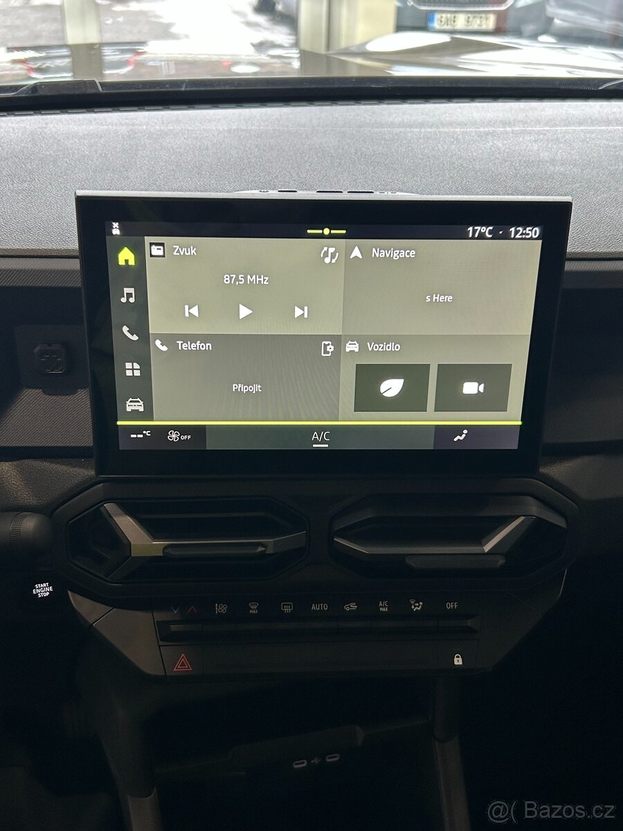 Dacia Duster EXTREME Mild Hybrid 130 - 11