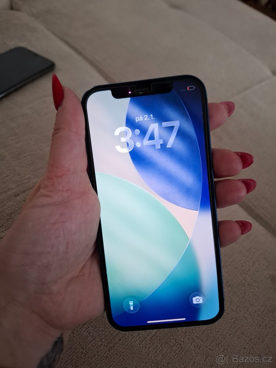 Apple iPhone 12 – 64 GB – modrý | stav C - 11