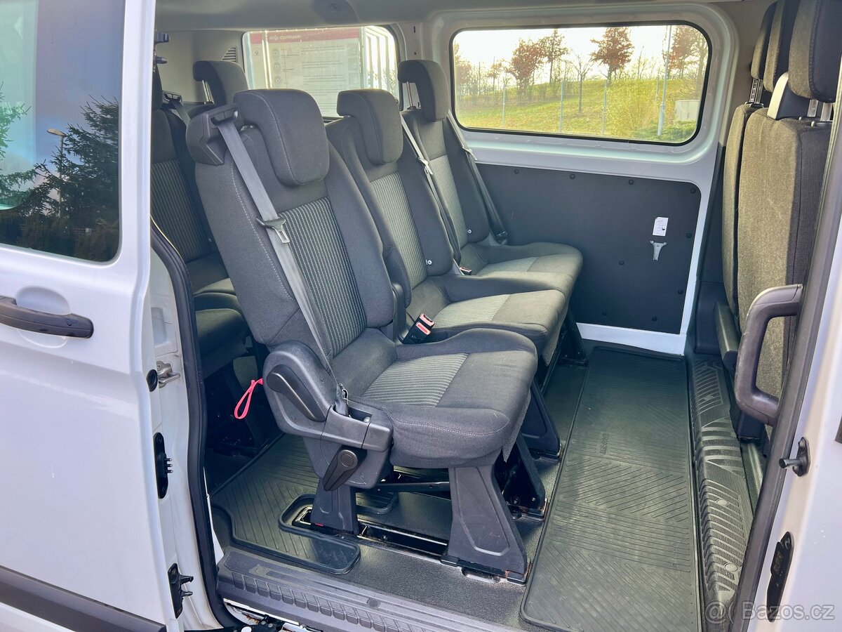 Ford Transit Custom Variobus 2,2 TDCi 92kW 9 míst - 11