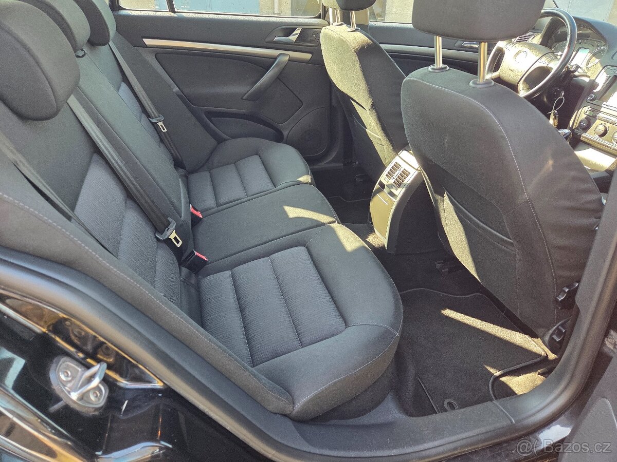 Škoda Octavia Elegance kombi - 11