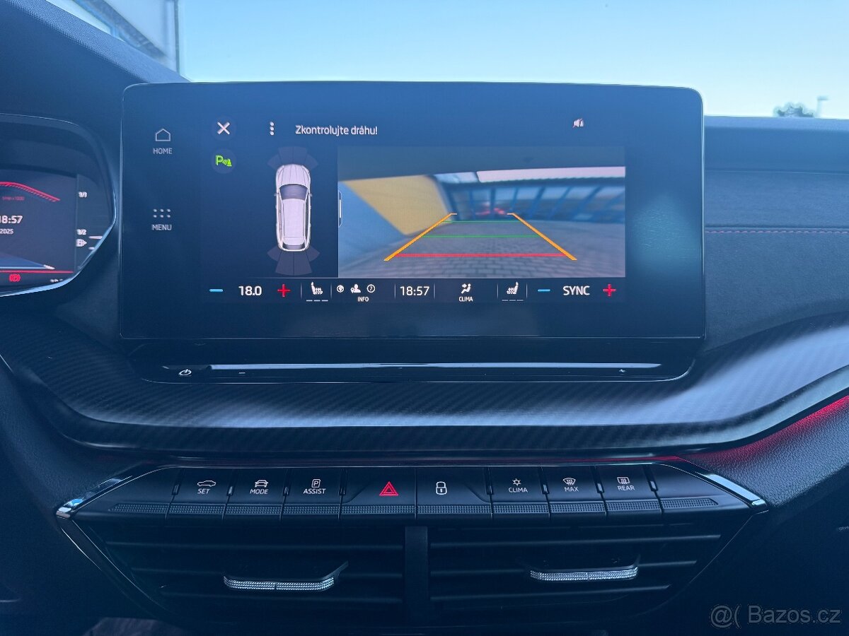 Škoda OCTAVIA IV RS TDi MATRIX VIRTUAL KAMERA WEBASTO 2023 - 11