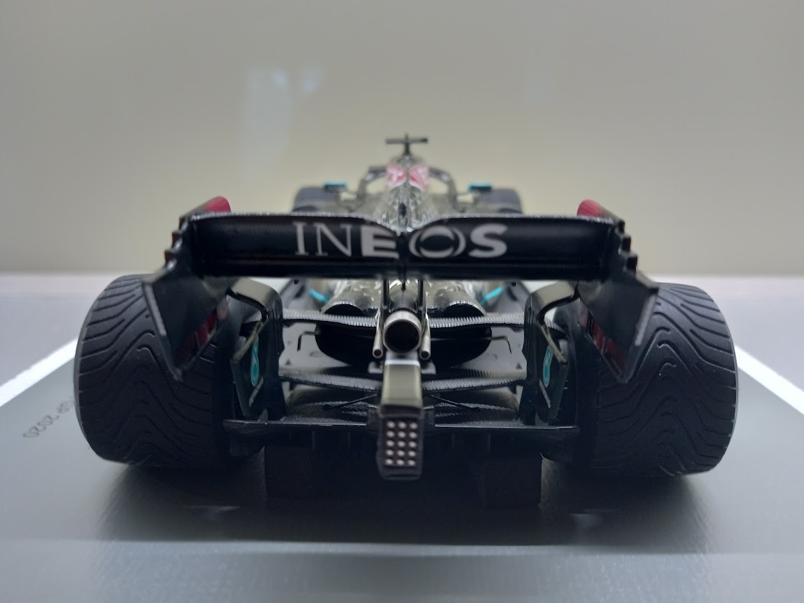 F1 MERCEDES W11 HAMILTON VÍTĚZ GP TURECKA 2020 SPARK 1:18 - 11
