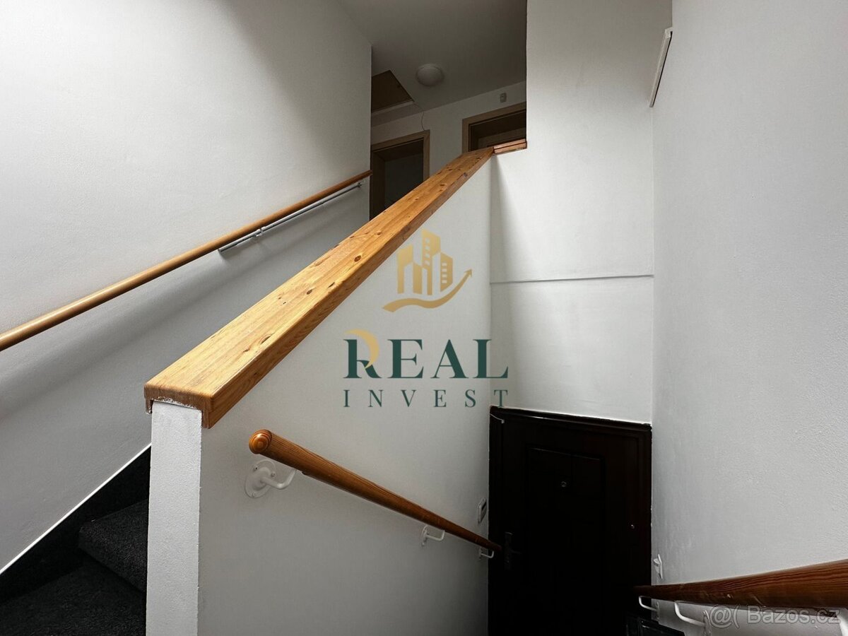 Prodej, rodinný dům, centrum Jirkova - 11