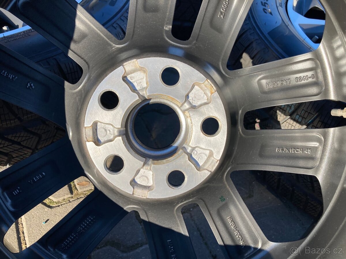 JAGUAR F PACE, kola 19", ZIMNÍ, NOVÁ pneu - 11