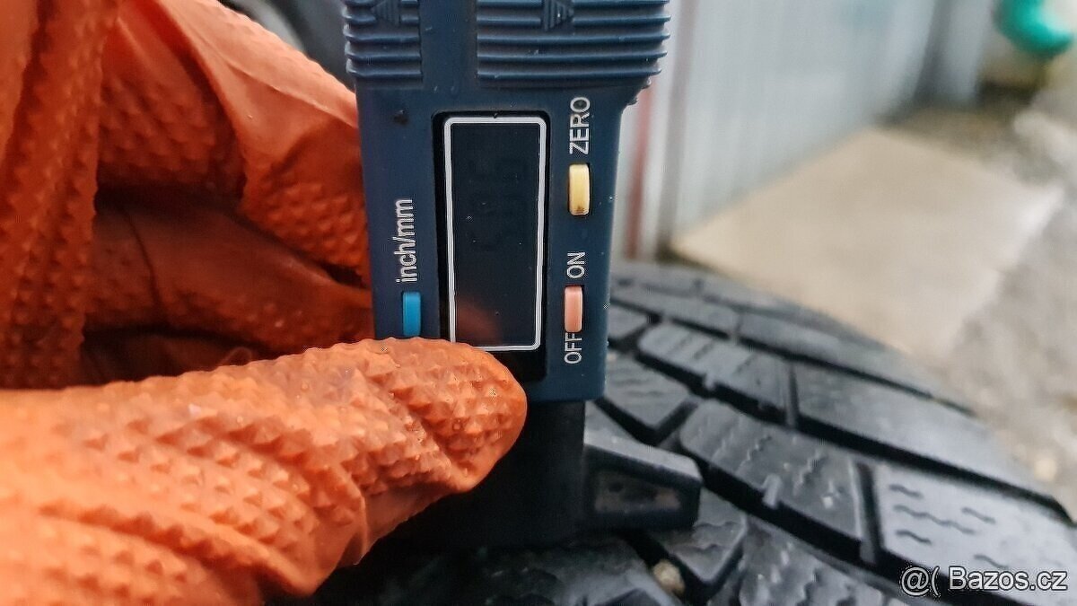 Zimní pneu Falken 205/60 R16 - 11