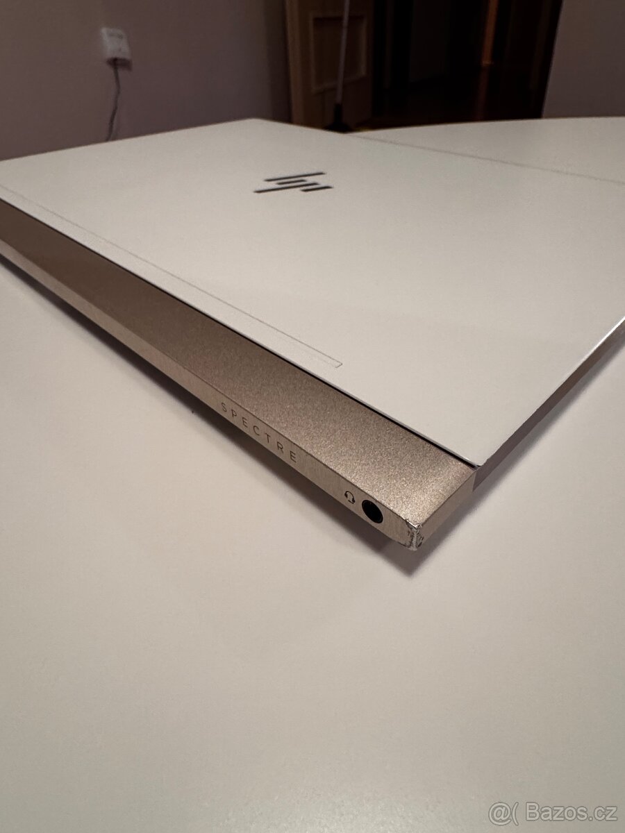 HP Spectre Laptop 13” - 11