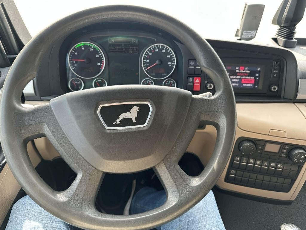 MAN TGL 12.250 , skříň, čelo, klima E6 - 11