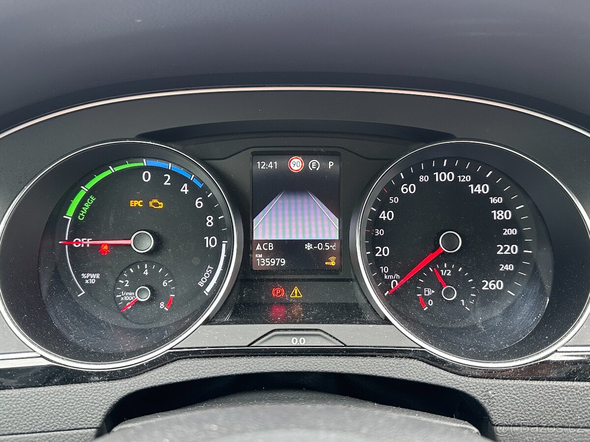 Volkswagen Passat 2020 - 11