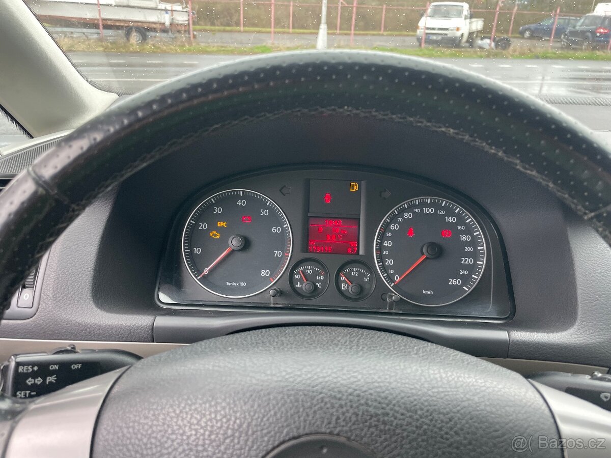 Volkswagen CrossTouran 1.4 Tsi 103 kw - 11