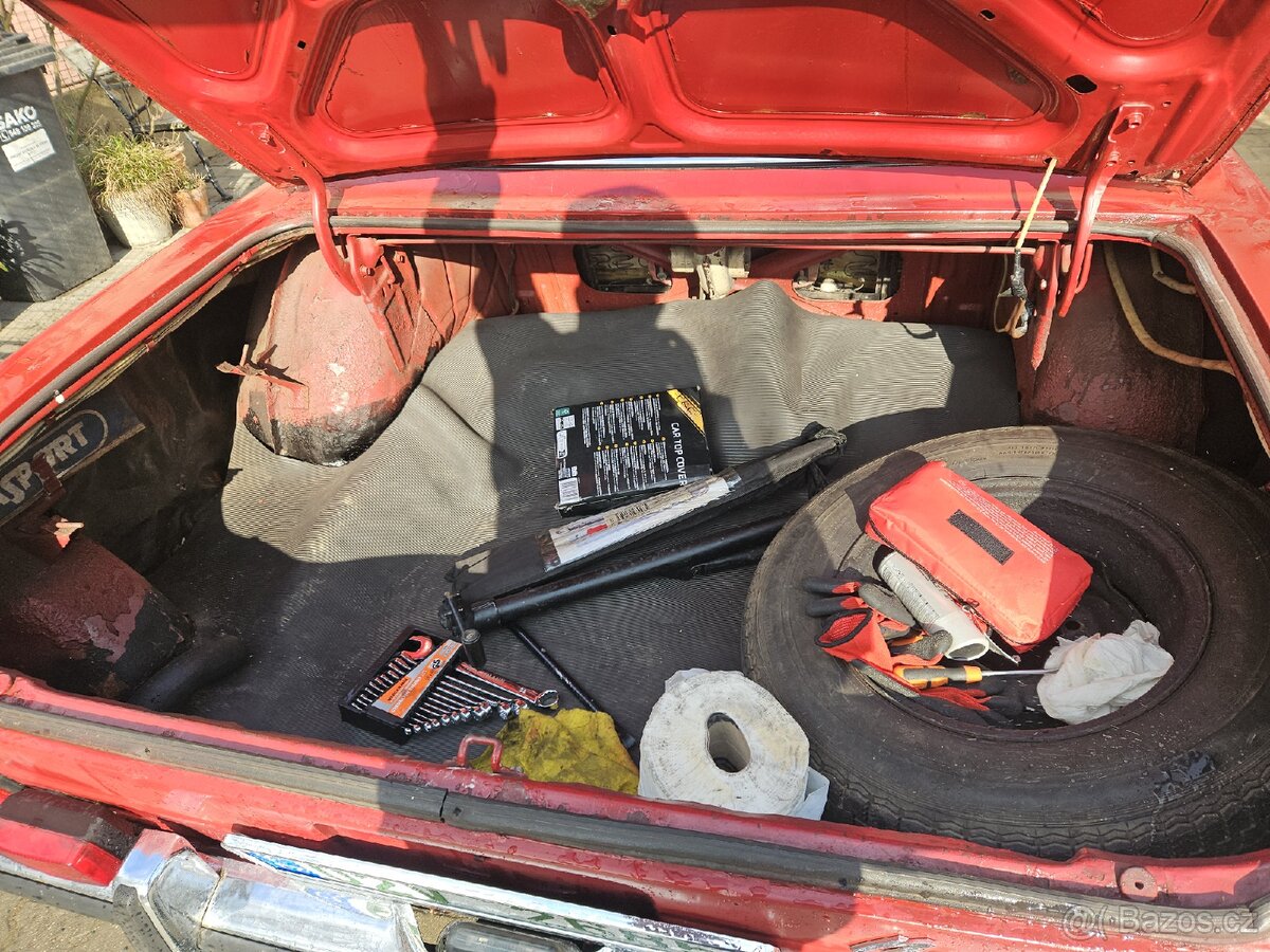 Volha 24, V značky, plně pojízdná, volat - 11