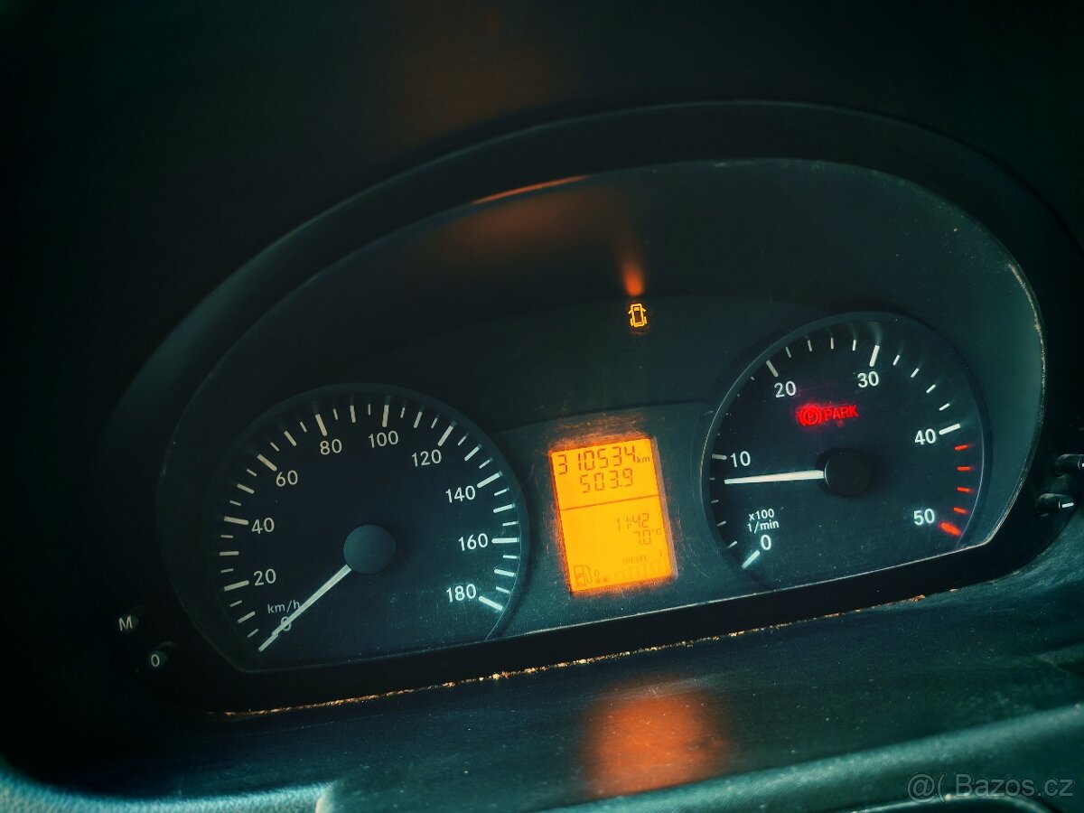 Mercedes-Benz Sprinter, 216 CDi 9 MÍST 6 SEDADEL - 11