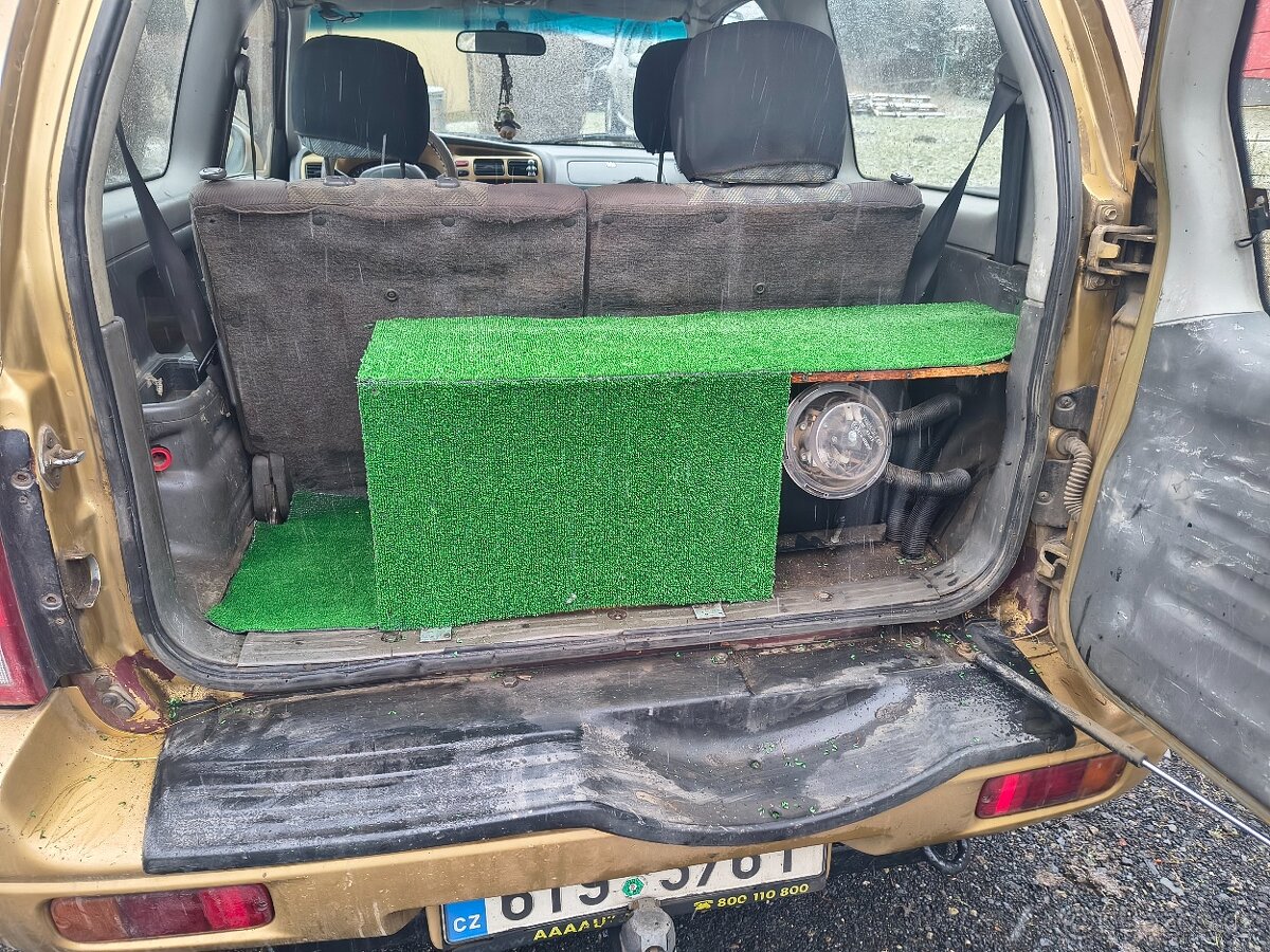 Suzuki Grand Vitara 2.0, 4x4 - 11