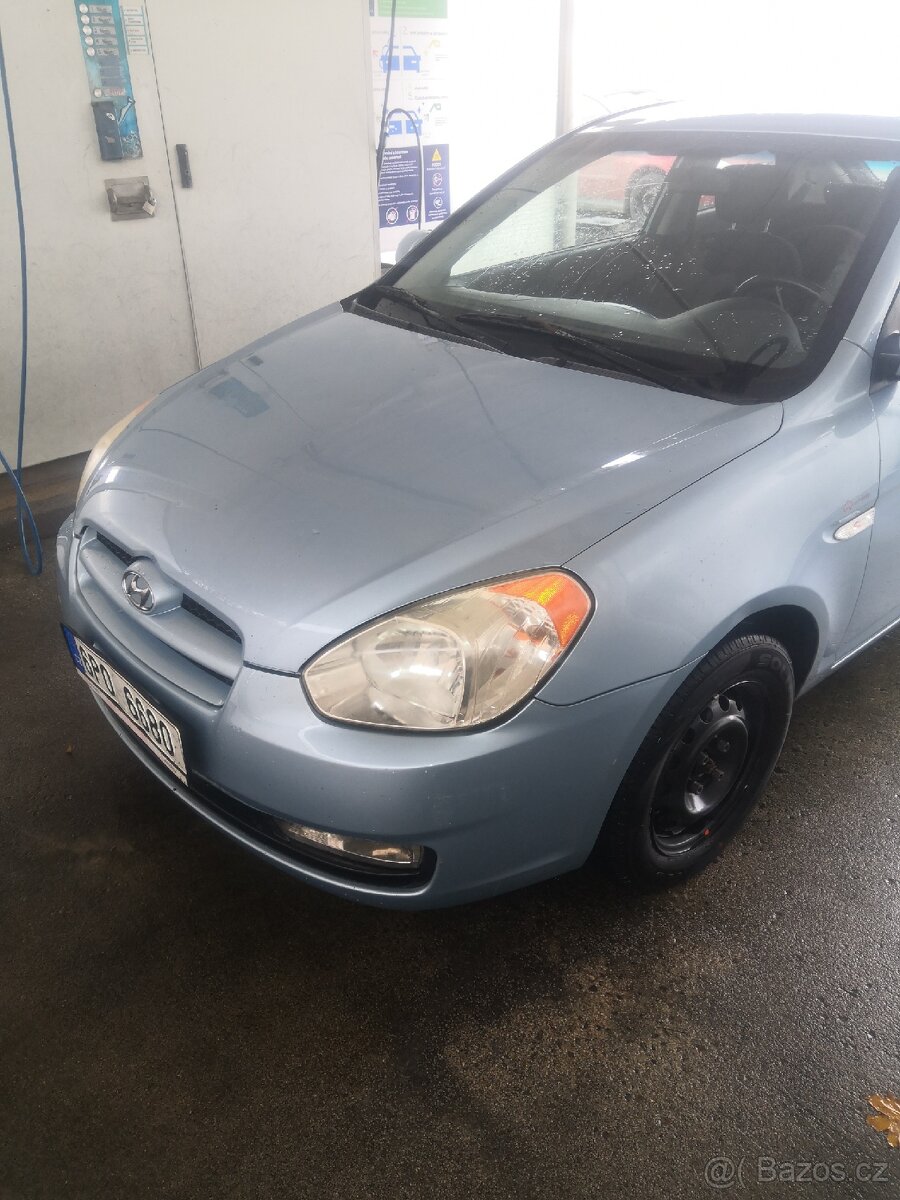 Hyundai Accent 1.6 nafta, 3 dv, NOVÁ STK - 11