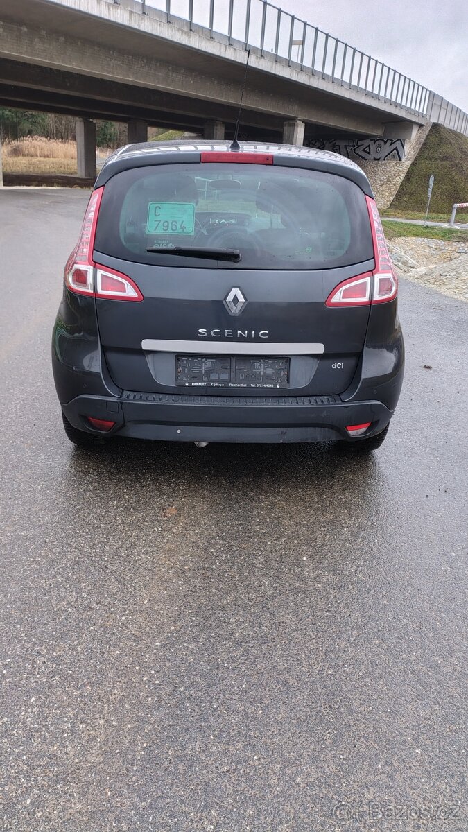 Renault Megane Scenic 3 1,5 dci - 11