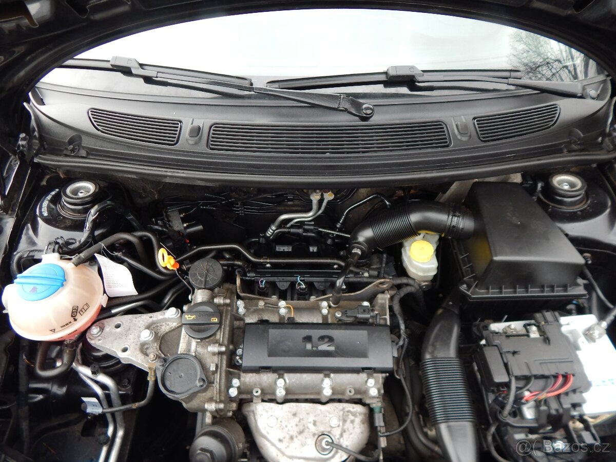 Fabie Kombi 1,2 12V - 11