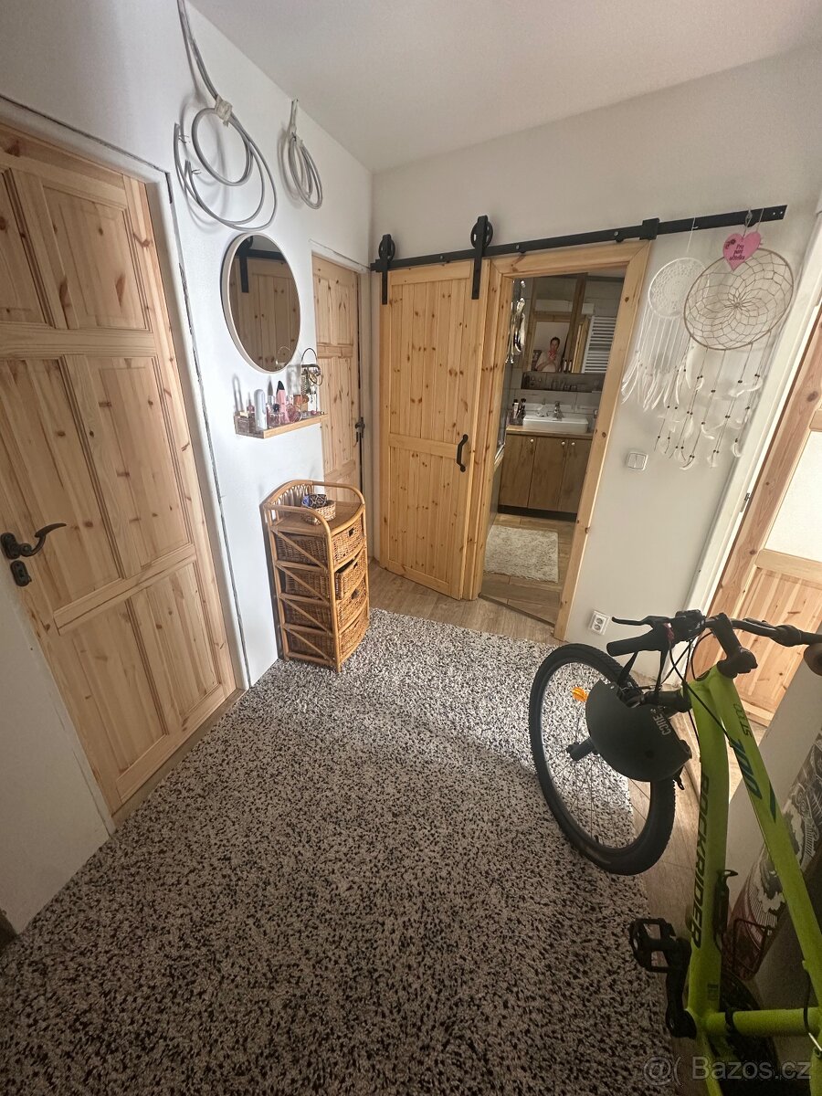 Prodej krásného bytu 3+1 s lodžií po rekonstrukci – klidná l - 11