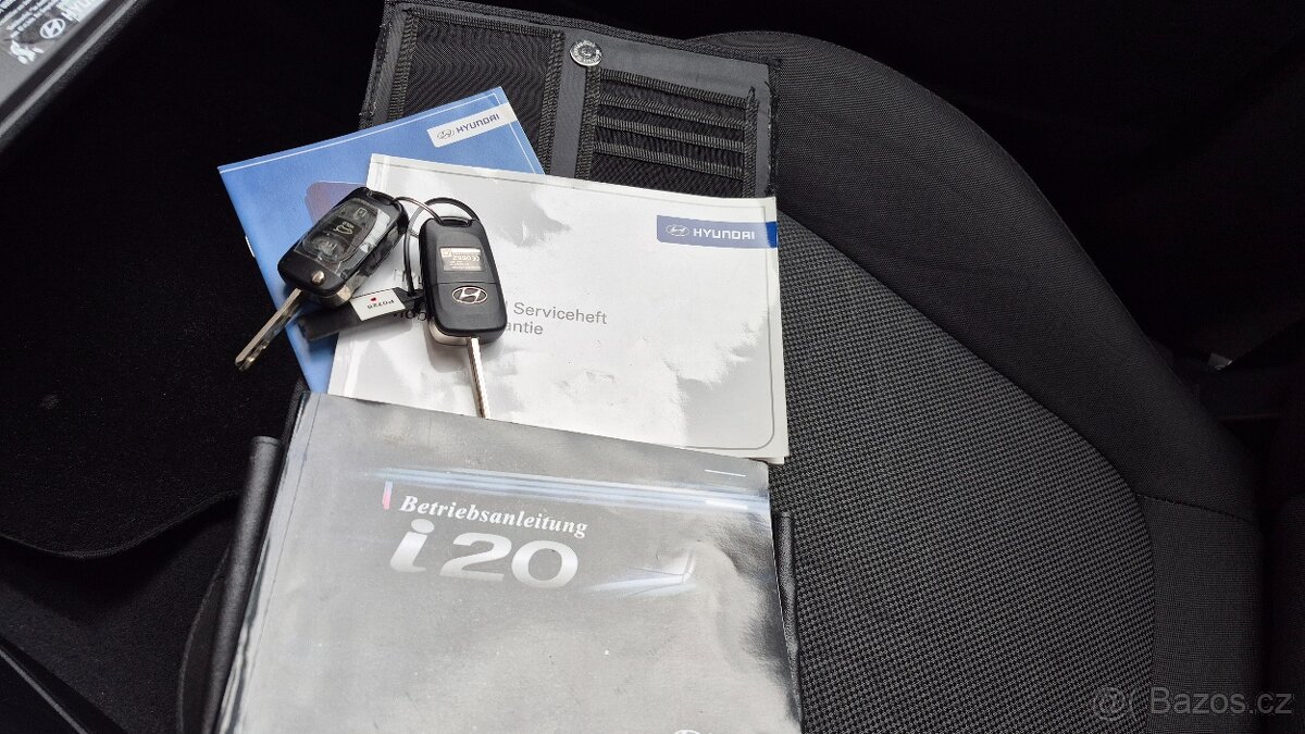Hyundai i20 1.2i 2011 - 11