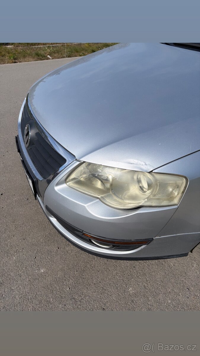 Volkswagen Passat - 11