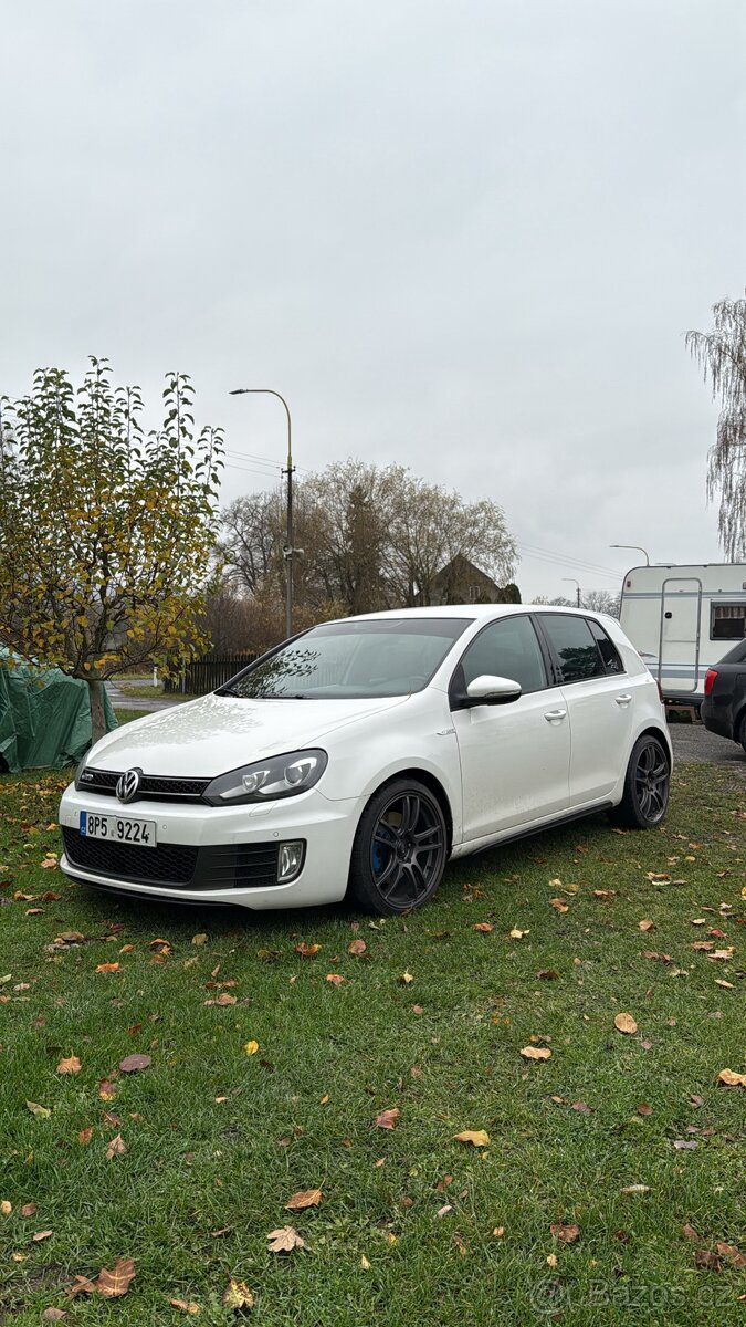 VW GOLF 6 GTD - 11