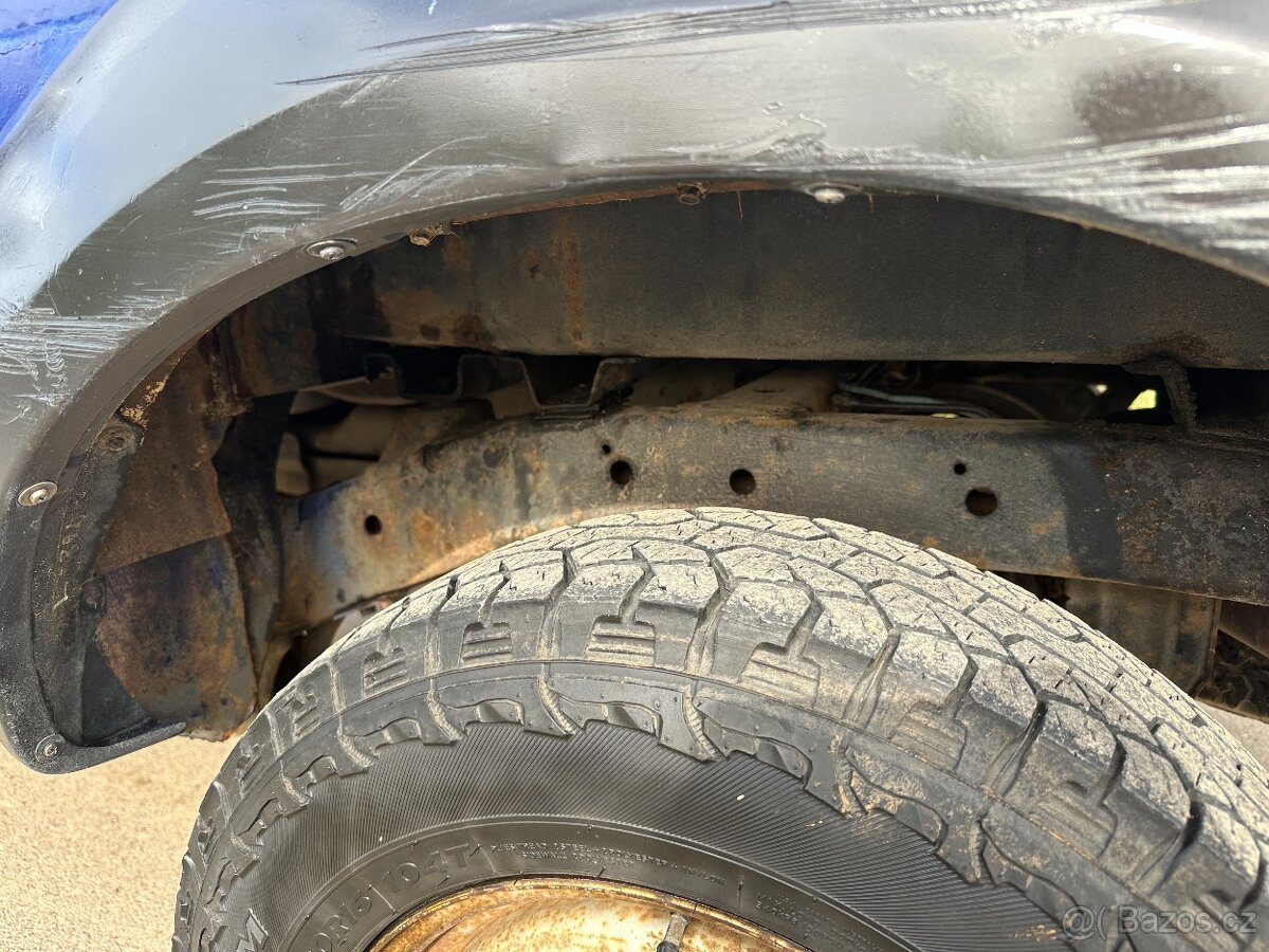 Nissan Double Cab 2.5 TDi 98kw, ČR,tažné,nová STK do 10/2027 - 11