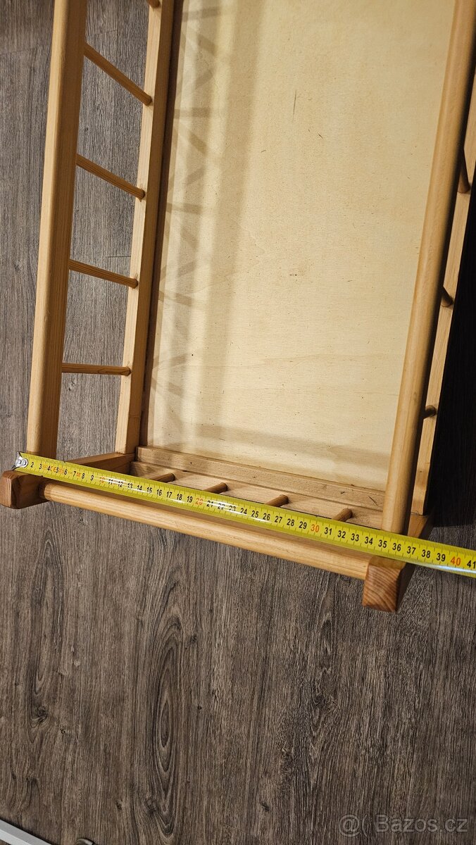 Dřevěná postýlka pro panenku - 11