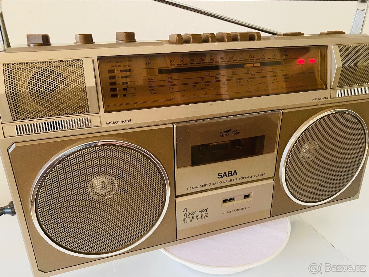 Radiomagnetofon Saba RCR 480, rok 1983 - 11