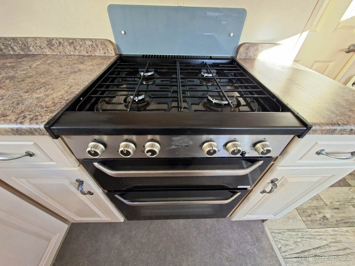 mobilheim,mobilní dům Willerby Granada 10,7 x3,7m - 11