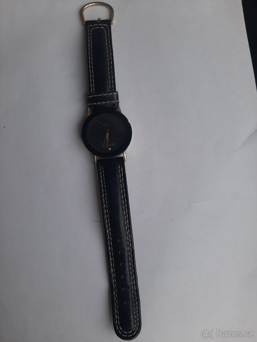 Hodinky více modelů náramkové. - 11