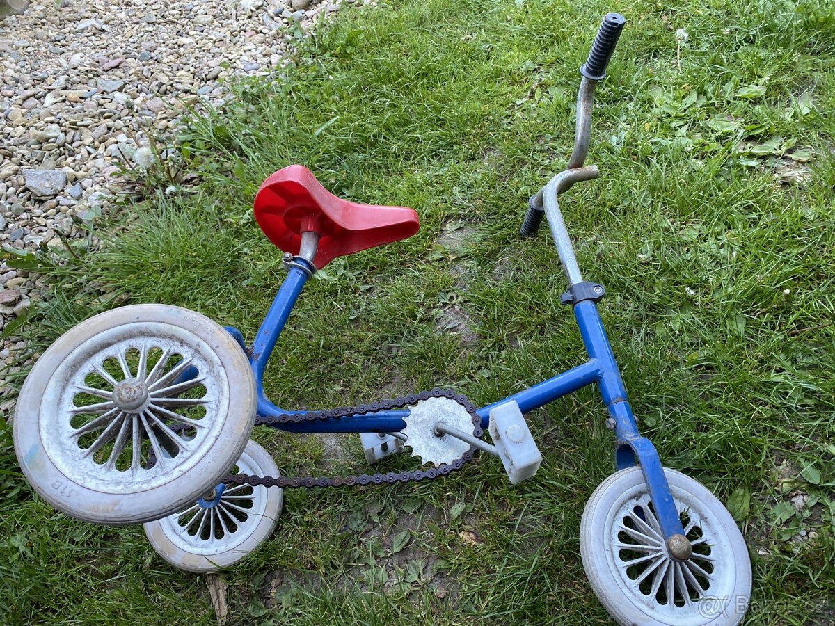 Staré, historické kolo, kolobezka - 11