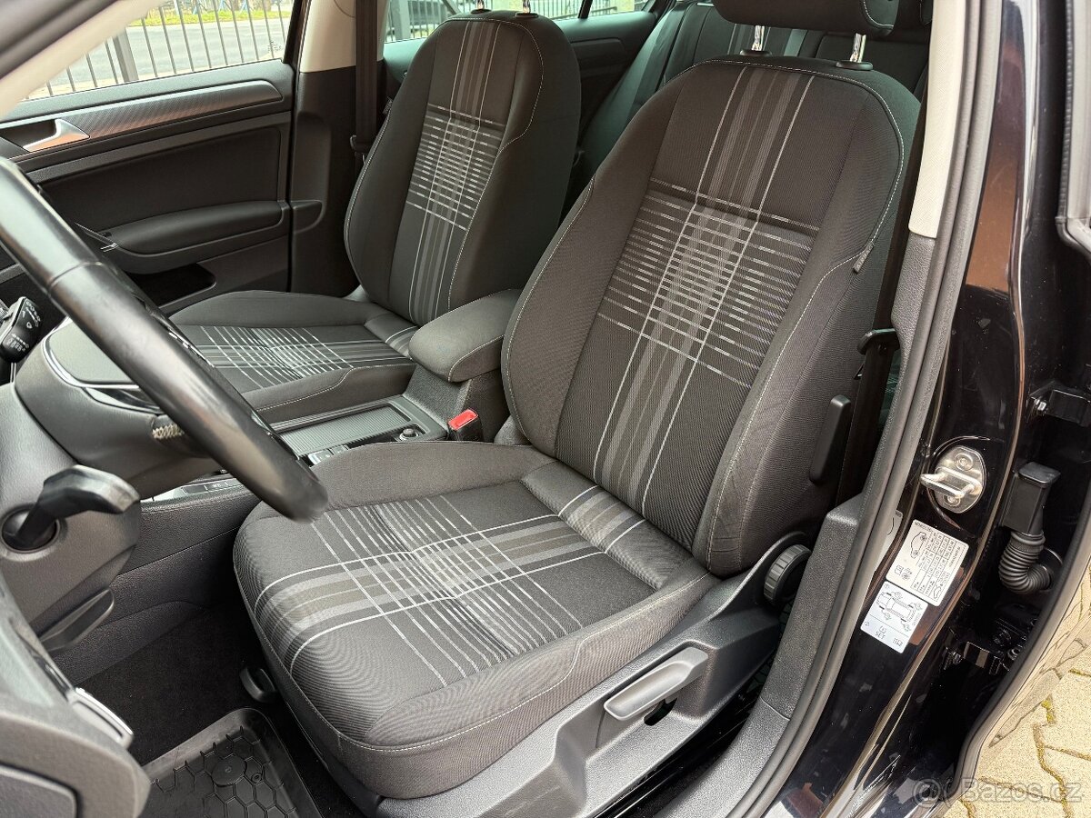 VW Golf 7 2.0 Tdi, výbava Lounge - 11