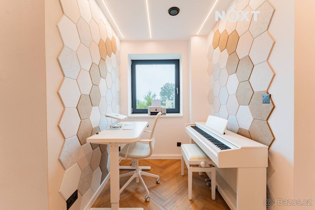 Prodej Rodinný dům, 200㎡ - 11