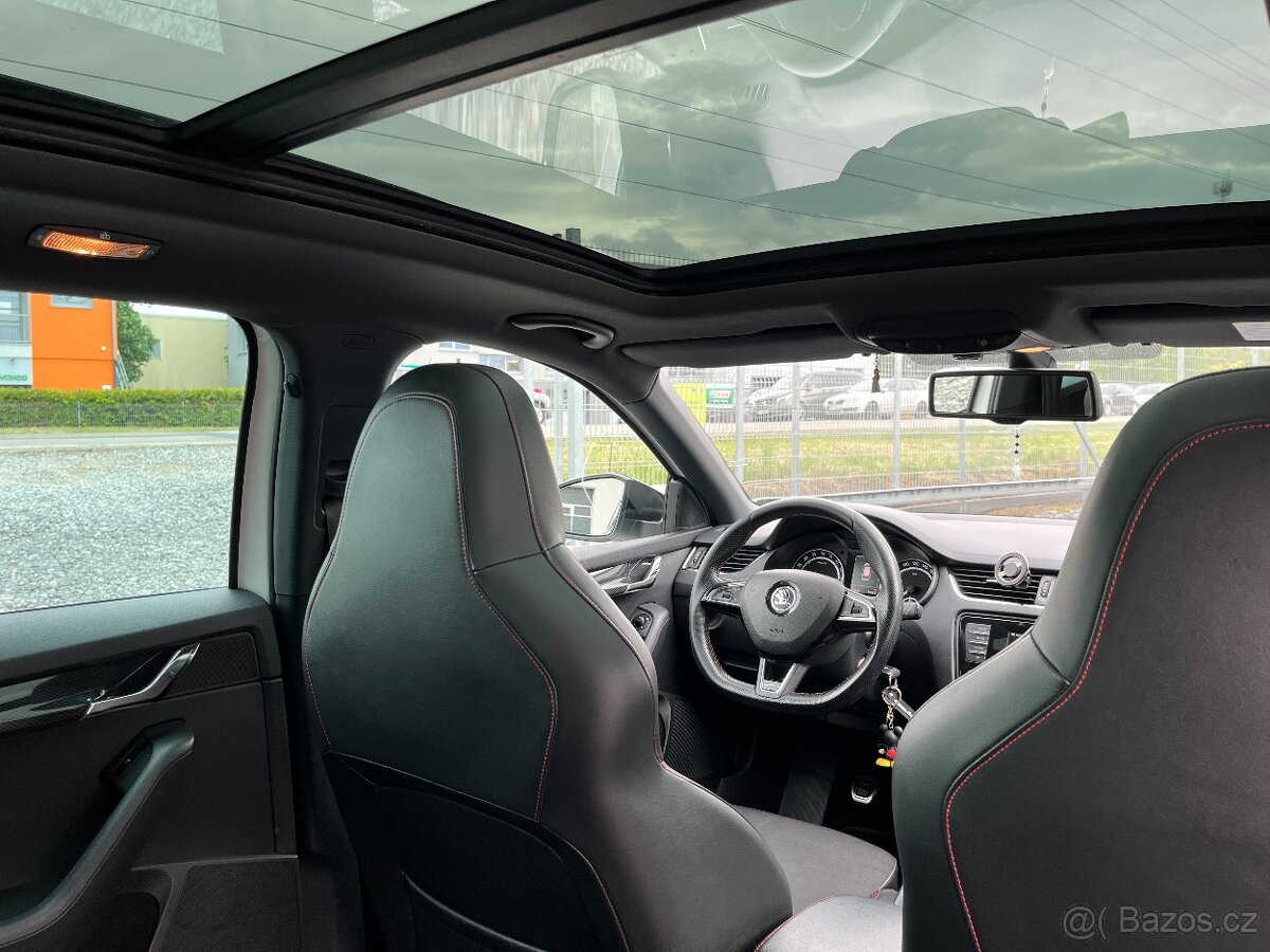 Škoda Octavia RS Challenge - 11