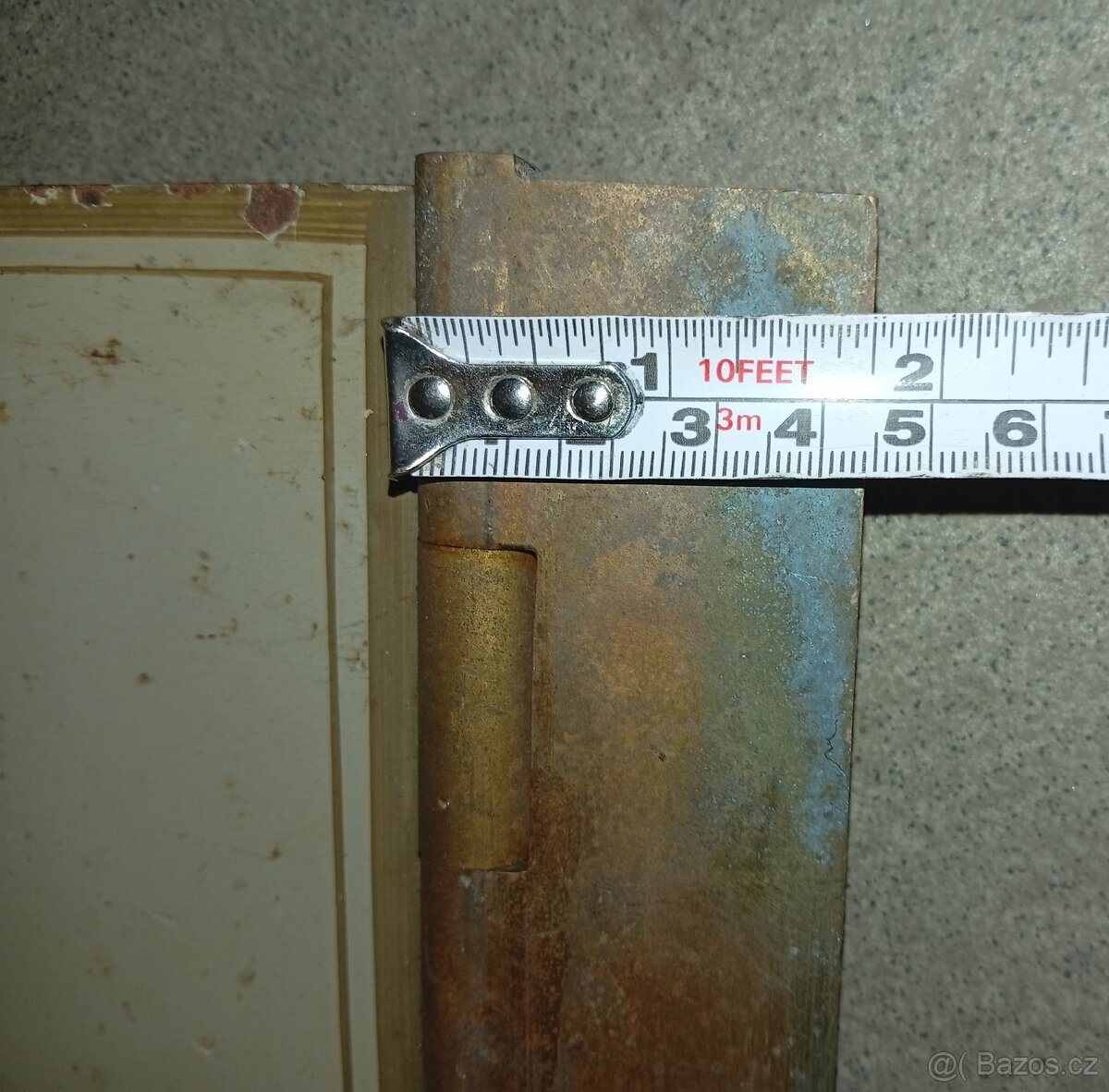 Staré dvířka od bezpečnostní schránky - 11