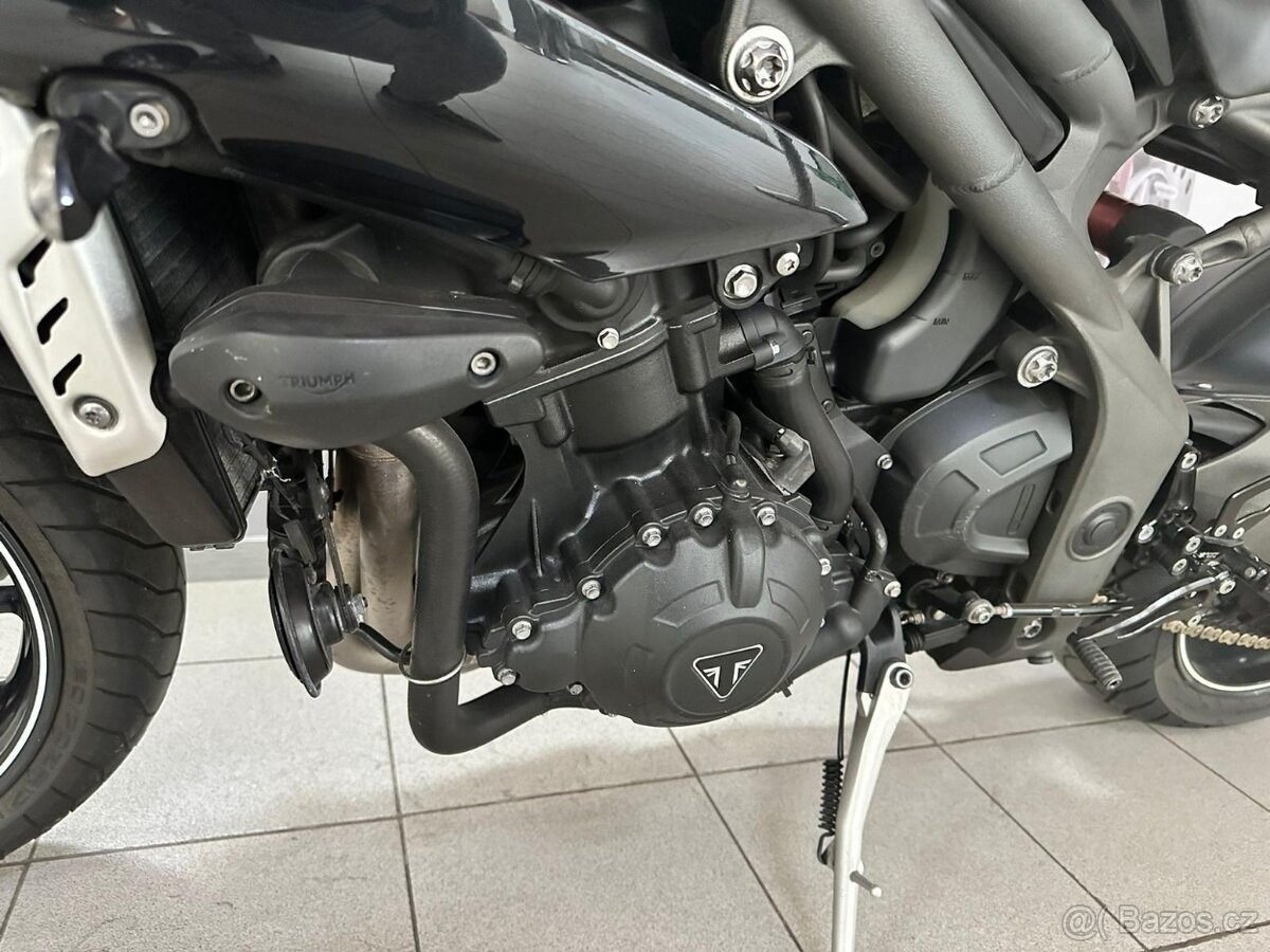 Triumph Speed Triple 1050 - 11